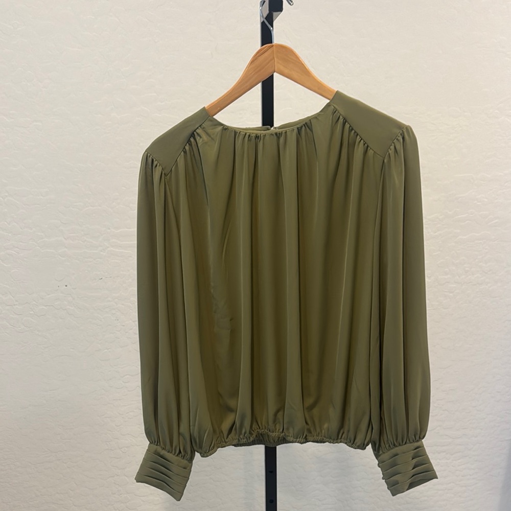 Chic Olive Women's Blouse with Pleated Sleeves